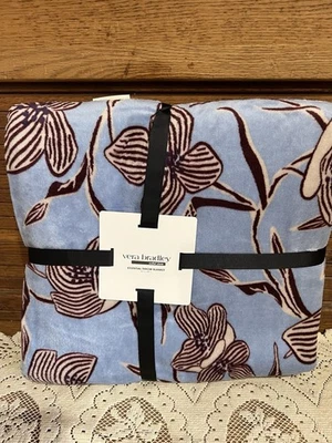 Vera Bradley Manta Navidad Tallos Charlotte Azul 80 X 50 NUEVO Sellado Foto 1 de 4