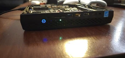 Intel NUC 8 VR NUC8i7HVK Mini PC i7-8809G Hades Canyon - Image 1 of 4