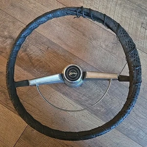 Volante Chevy Impala de colección con botón de bocina pieza de coche rescatado 16" - Imagen 1 de 16