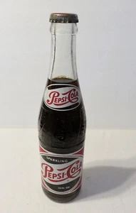 Vintage Red White Black Unopen Pepsi Single Dot Soda Bottle Santa Barbara, Cal - Imagen 1 de 6