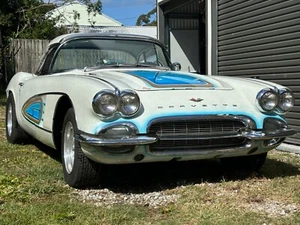 1961 corvette Chevrolet chev hotrod classic - Picture 1 of 13