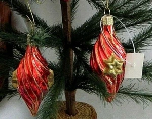 VINTAGE-NEW Set of 2 Red & Gold Twirl Star Glass Christmas Ornaments Poland - Bild 1 von 4