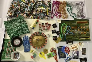 VTG Las Vegas Souvenir's Mixed Lot Game Wheels Ephemera Matches Fabric Dice More - Picture 1 of 24