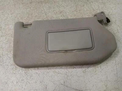Used Right Sun Visor fits: 2020 Nissan Pathfinder w/illumination Right Grade A - Image 1 of 4