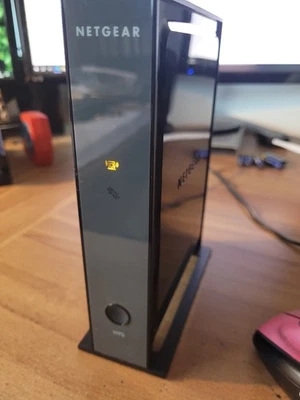 Netgear WN2000rpt v2 Universal WiFi Range Extender Einheit mit Netzteil Original - Bild 1 von 3