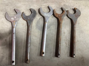 Snap-On 2” , 2 1/6", 2 3/16", 2 3/8" and 2 1/2" wrenches Fan clutch hub Cummins - Picture 1 of 6