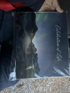 Celebration of Life Guest Book – Funeral Guest Book for Memorial Service - Imagen 1 de 7