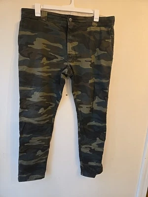 Calça Dickies Masculina 38x32 Verde Camuflagem Ajuste Magra Perna Reta Work Wear  - Imagem 1 de 4