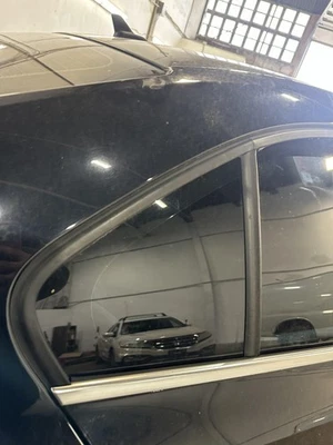 Used Rear Right Door Vent Glass Rear fits: 2016 Volkswagen Jetta Rear Right Grad - Image 1 of 4