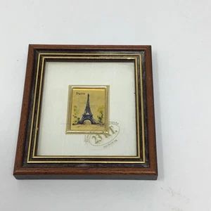 Vintage Mini Eiffel Tour Framed Art 23 KT Gold Leaf Feuille Or Paris Souvenir - Picture 1 of 3