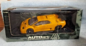 Nuevo en caja Lamborghini Diablo GTR Auto Art Racing Division 1:18 Amarillo - Imagen 1 de 5