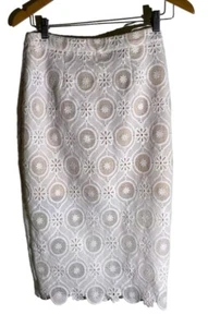 Elliatt designer white floral lace skirt size small - Bild 1 von 5