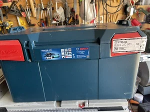 BOSCH GSS 230 AVE LEVIGATRICE ORBITALE 230 mm IN VALIGETTA L-BOXX PROFESSIONAL - Foto 1 di 7