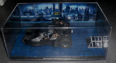 Batman Begins Movie - Bat Mobile - 1:43 - Immagine 1 di 4