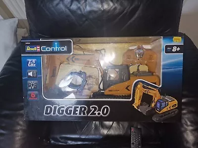 REVELL 24924 RC DIGGER 2.0 REMOTE CONTROL EXCAVATOR - Image 1 of 4