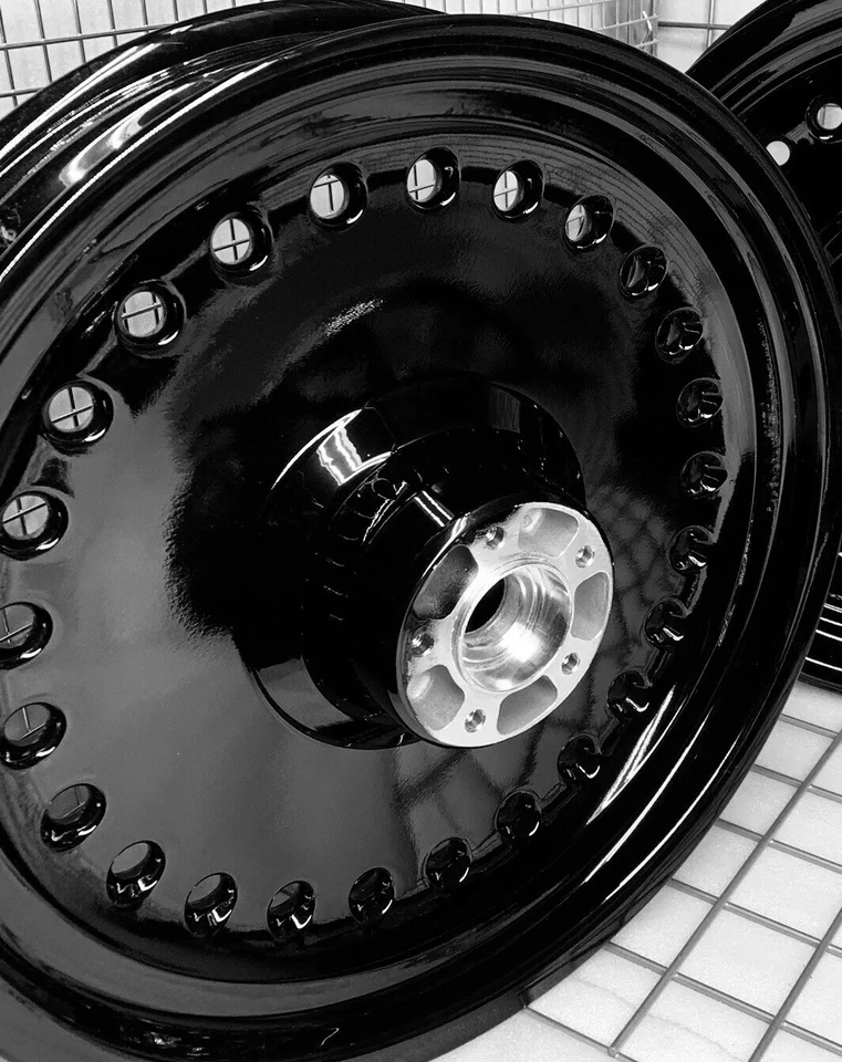 Harley Davidson Softail Fat Boy rueda delantera negra brillante 2008-17 intercambio FLSTF Foto 1 de 4