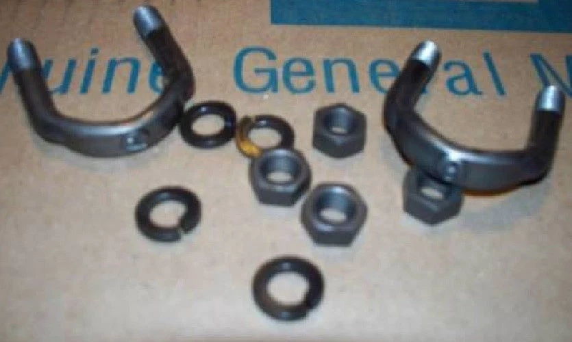 Nuevo de Lote Antiguo U Joint U-pernos 64-72 Buick Olds Cutlass 442 GS Skylark Foto 1 de 1