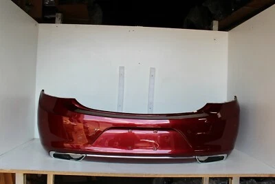 Conjunto de parachoques trasero Buick LaCrosse 2017-2019 OEM GM tinte de cuarzo rojo Foto 1 de 4