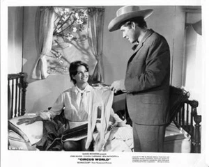 CIRCUS WORLD originale 8x10 ancora CLAUDIA CARDINALE 1964 -- p196 - Foto 1 di 1