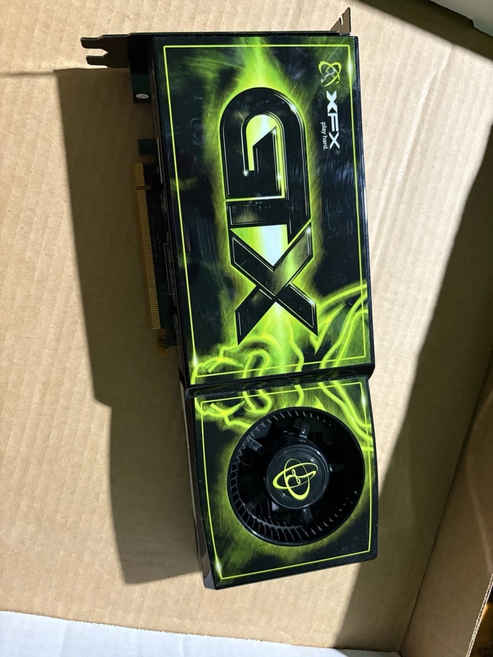 XFX GeForce GTX280 602M 1GB GDDR3 DVI PCI-E Graphics Card !Charity! - Image 1 of 4
