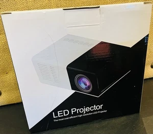 LED Projector Mini J9D The Most Cost-Efficient Hi-Rez LED Projector New In Box - Picture 1 of 8