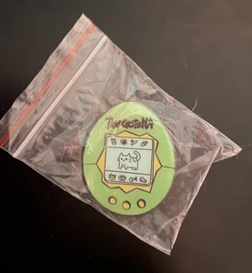 Virtual Pet 90s Kid Nostalgia Tamagotchi Parody Enamel Pin Pintopia 2024 Collab - Picture 1 of 2