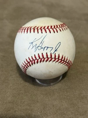 Early Ken Griffey Jr. Signed Autographed Baseball PSA COA Seattle Mariners - Image 1 of 4