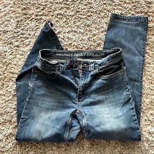 Duluth Trading Ballroom Double Flex Jeans Standard Medium Wash Men's Size 30x30 - Picture 1 of 13