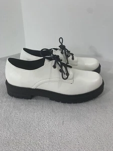 Seychellen Oxford Plateauschuhe Damengröße 9 weiß schwarz klobig adrett - Bild 1 von 9