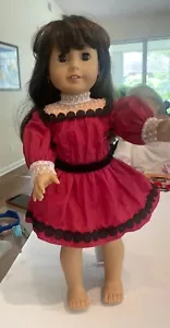 Bambola ragazza americana Samantha Parkington Beforever storica con abito natalizio - Foto 1 di 5