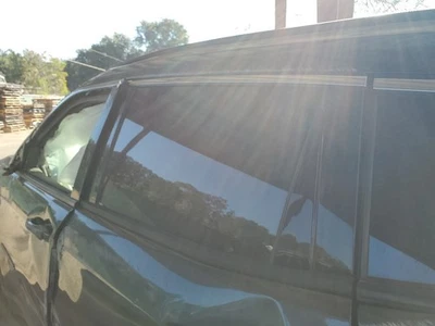 Б/у заднее левое дверное стекло подходит для: 2021 Jeep Compass новый стиль горизонтальная задняя часть - Изображение 1 из 4