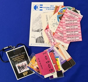 RIESIGES KONVOLUT - Vintage Go-Go's Gogos ARTIKEL - Höreinladung/Handzettel/Pässe/Aufkleber - Bild 1 von 5