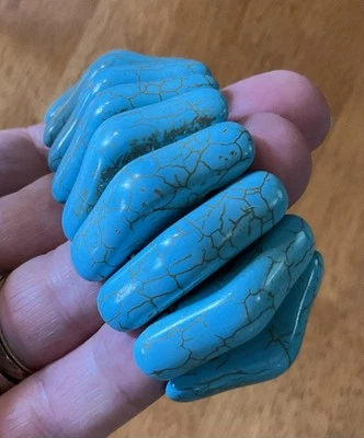 Howlite Turquoise Jewelry Bracelet Wide Chunky Stretch Wrist Boho Cowgirl Retro - Image 1 of 4