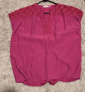 Johnny Was Calme Pink XS Pink Embroidered Short Sleeve Shirt - Picture 1 of 5