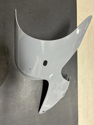 USED AFTERMARKET BELLY PAN 08-20 SUZUKI HAYABUSA Foto 1 de 4