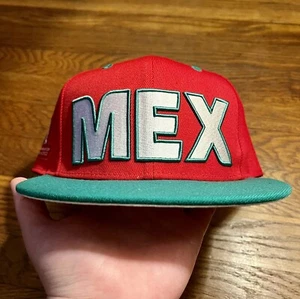 Neu mit Etikett 🇲🇽 Mexico FIFA 2022 World Cup Contrast Flatbill SnapBack Soccer Fútbol - Bild 1 von 8