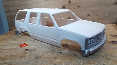 3D Printed RC CAR 1990s GMC YUKON or CHEVY TAHOE 313mm WB 1/10 Body - Image 1 of 4