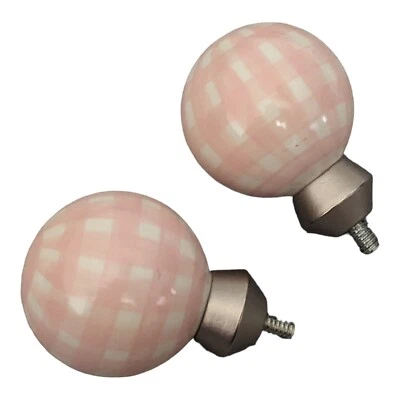 Juego de 2 remates de guinga Pottery Barn Kids rosa claro blanco con níquel cepillado  Foto 1 de 4