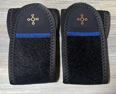 TOMMIE COPPER Unisex Black 2 Pack Compression Wrist Wraps With Thumb Holes - Image 1 of 3