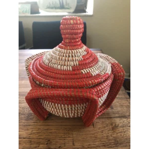 African Woven Reed Warming Basket Orange White Handmade Lid Top Footed 2pc 9" - Picture 1 of 9