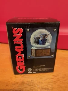 GREMLINS Holiday Snow Globe LIMITED EDITION Nerd Block Exclusive NEW in Box WB - Picture 1 of 7