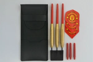 BRASS FOOTBALL DARTS SET MANCHESTER UNITED 22g - Picture 1 of 1