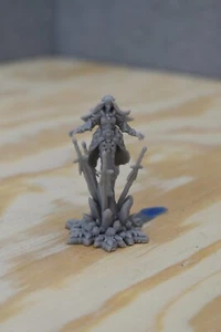 DND - RPG - Azure - Elf Frost Knight - Tabletop RPG/DND Miniatures Set - Picture 1 of 12