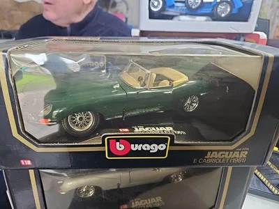 Burago Jaguar type E 1961 cabriolet scala 1/18 3016 - Immagine 1 di 4