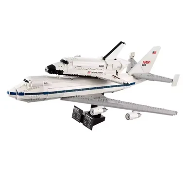 *NEW* UNBRANDED 10360 MOC Shuttle Aircraft Carrier Icons Building Blocks Set - Image 1 of 4