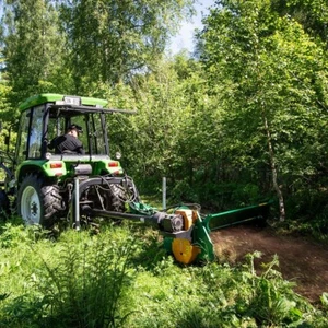 Schlegelmulcher 1,4 Mäher Mulcher 140 cm hintenseitlich - Bild 1 von 14