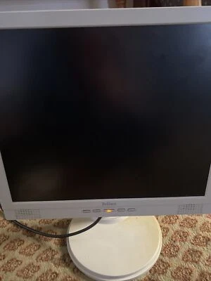 monitor  - Bild 1 von 3