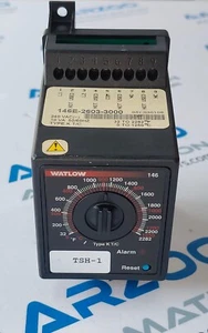 Controlador De Temperatura Watlow 146E-2603-3000, 240Vac Tipo: K T/C | USADO - Picture 1 of 5