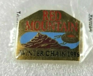 Red Mountain Winter Chain 1996 / Lapel-Hat pin / Arizona / Trap & Skeet Shooting - Picture 1 of 2