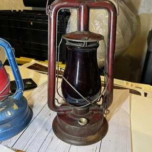 Antique Dietz Red Lantern Regal No. 0 w/Dietz Fitzall LOC-NOB Globe - Picture 1 of 8